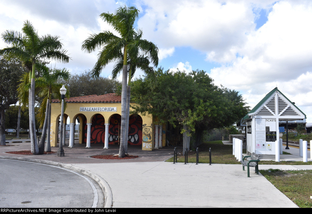 Former Seaboard Air Line Hialeah Market station building on left and Tri-Rail shelter on the right 